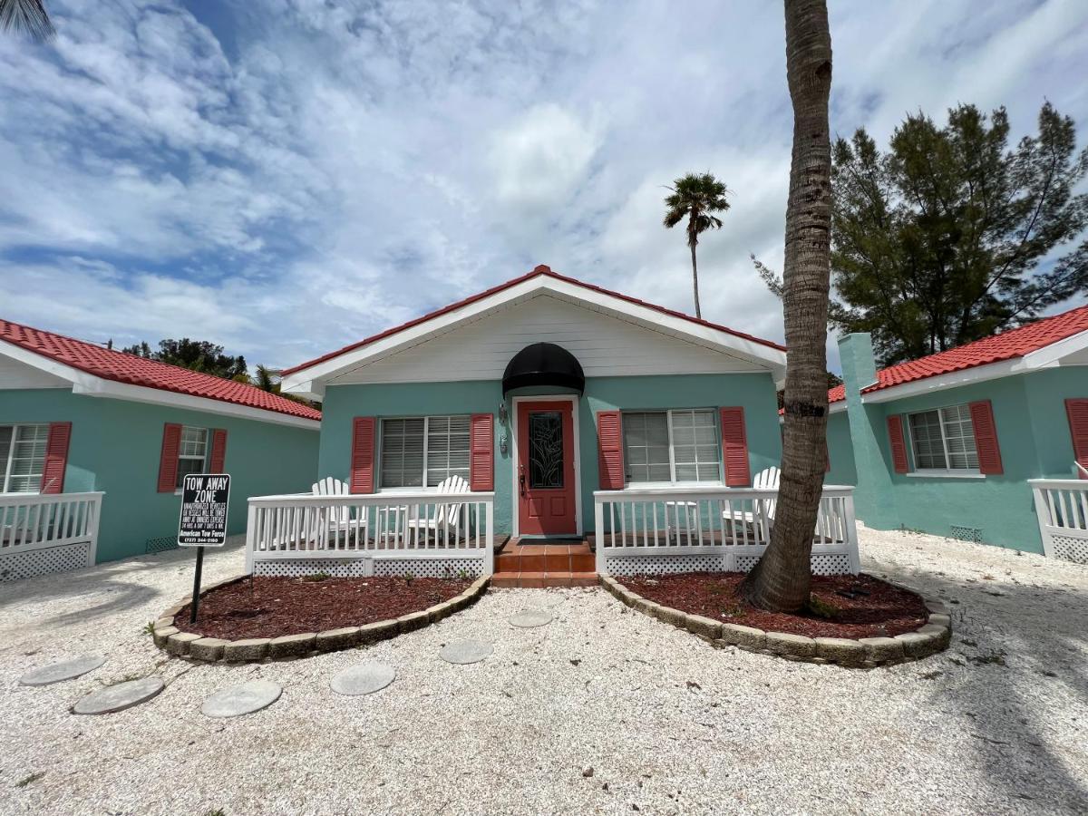 Hotel Blue Waters Treasure Island Extérieur photo