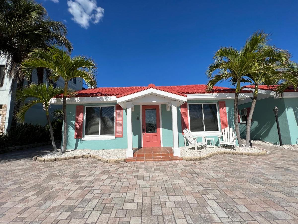 Hotel Blue Waters Treasure Island Extérieur photo