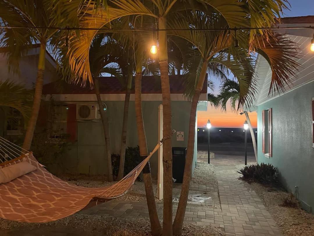 Hotel Blue Waters Treasure Island Extérieur photo