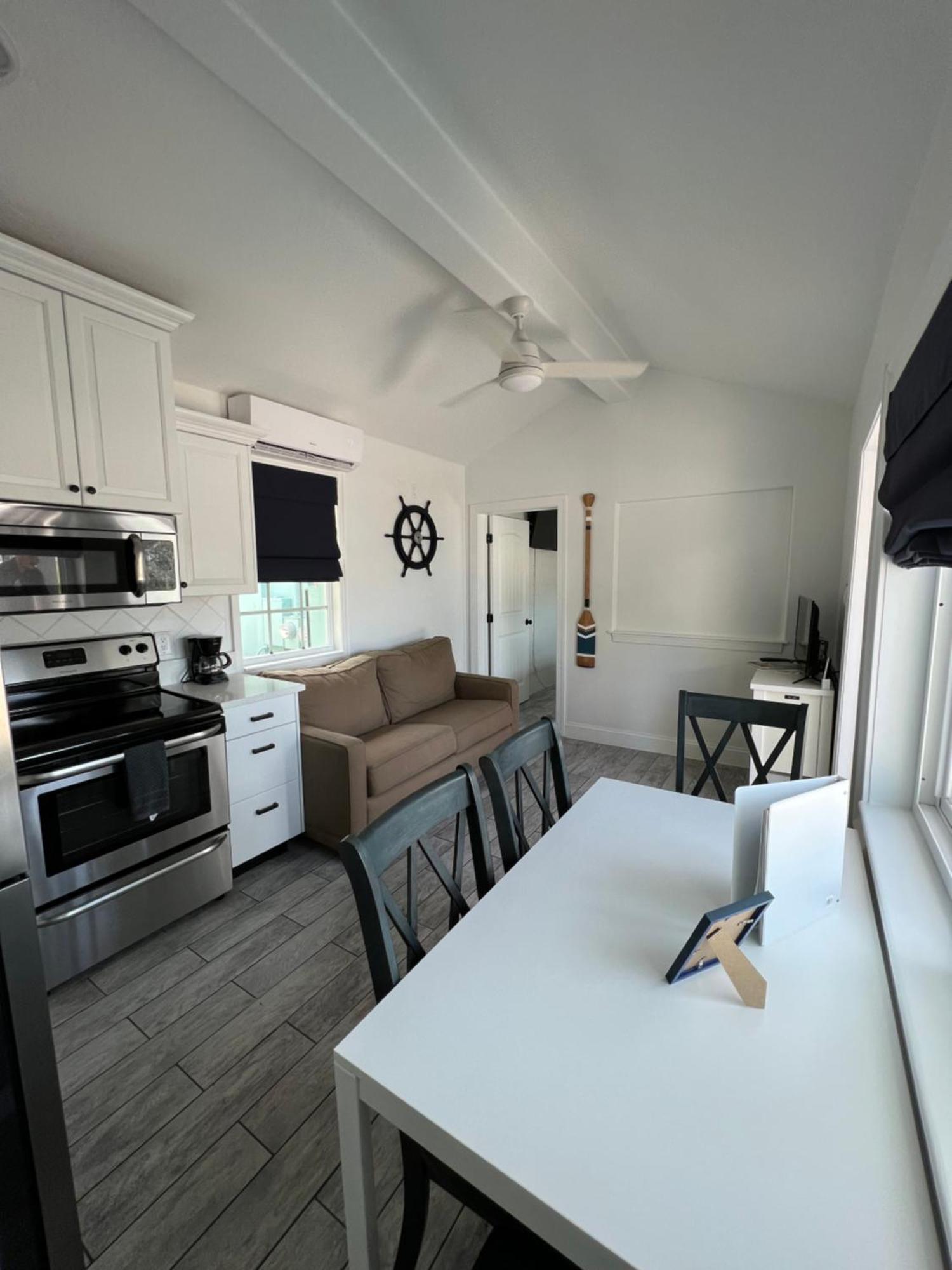 Hotel Blue Waters Treasure Island Extérieur photo