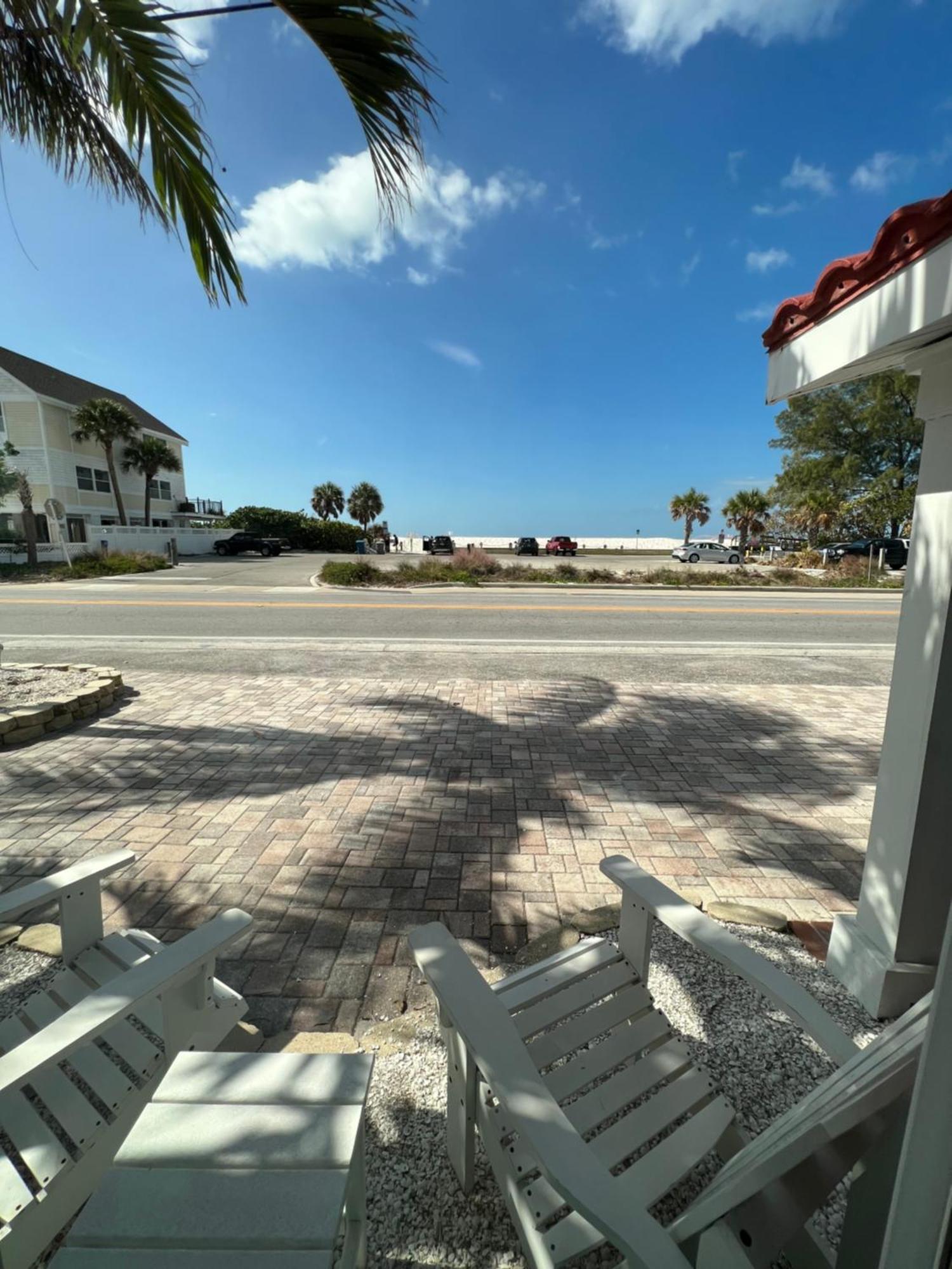 Hotel Blue Waters Treasure Island Extérieur photo