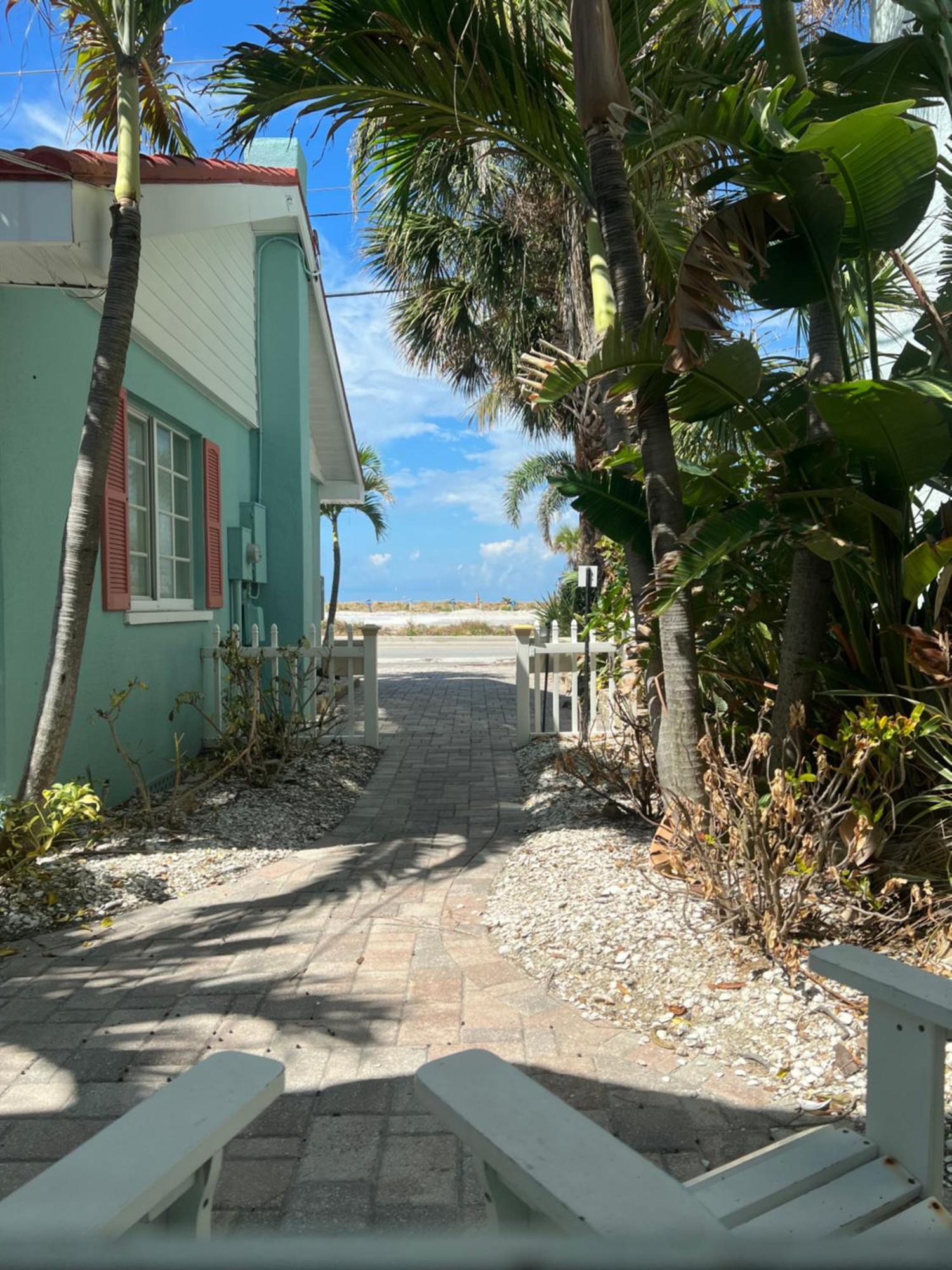 Hotel Blue Waters Treasure Island Extérieur photo
