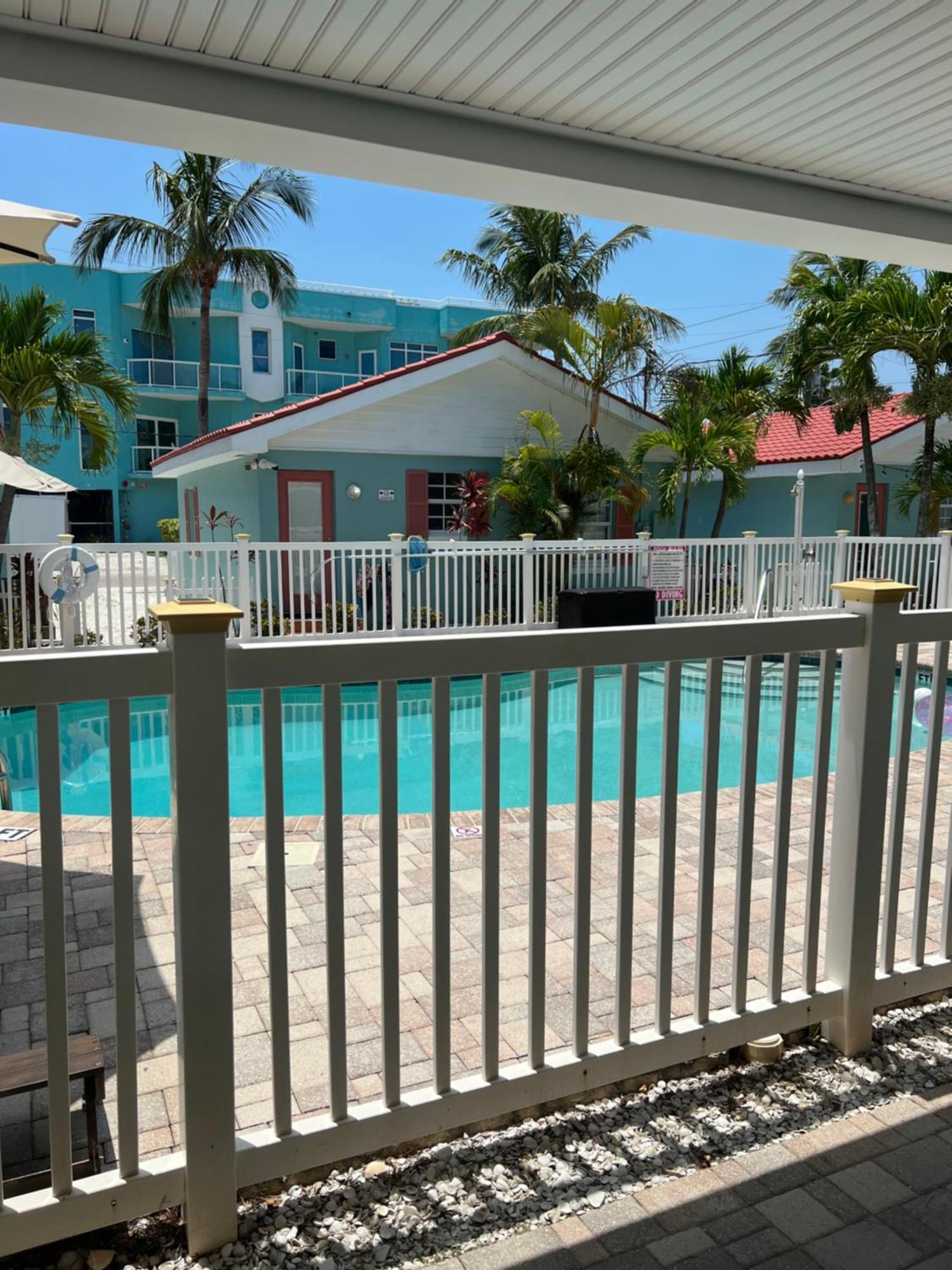 Hotel Blue Waters Treasure Island Extérieur photo