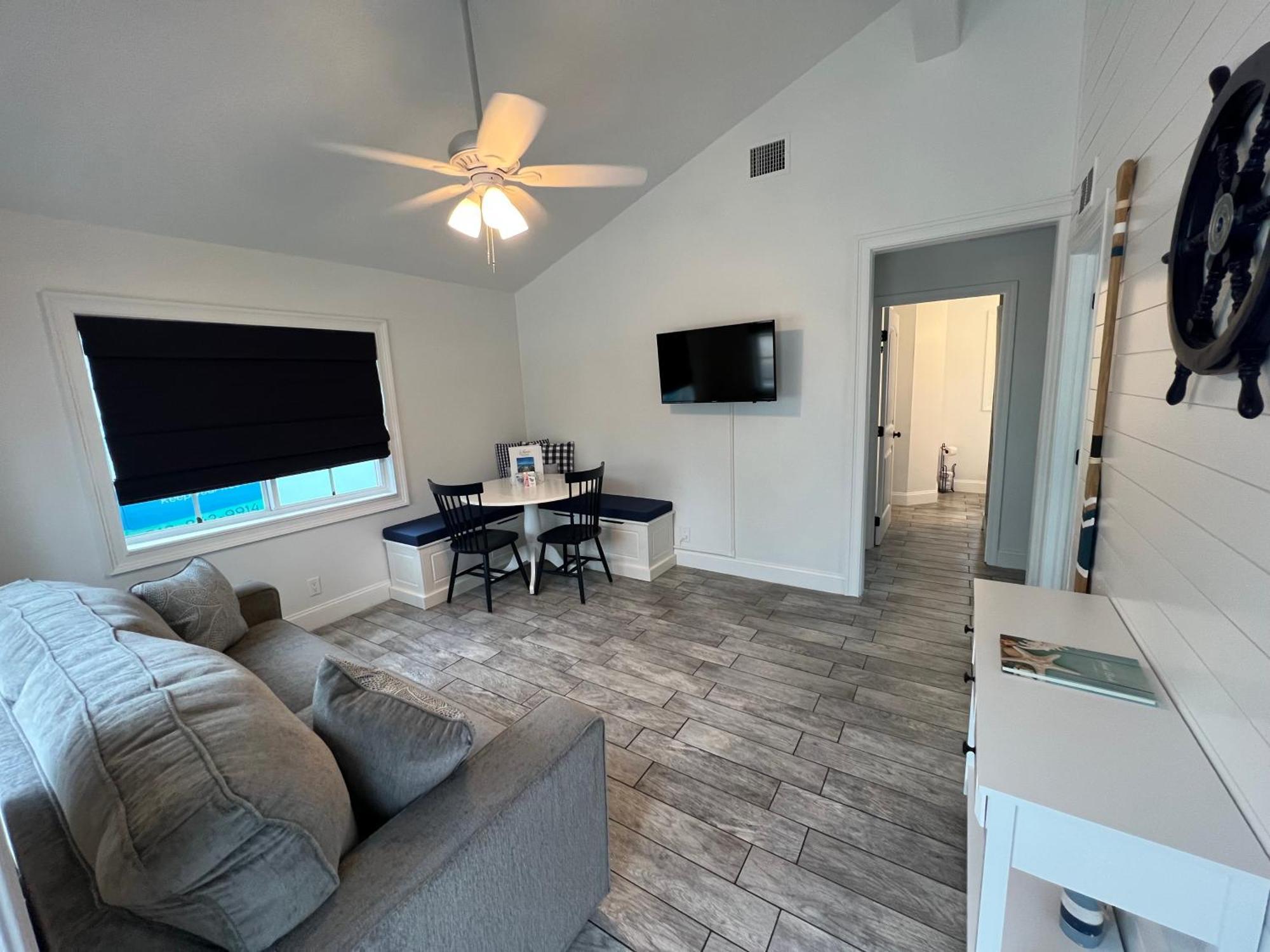 Hotel Blue Waters Treasure Island Extérieur photo
