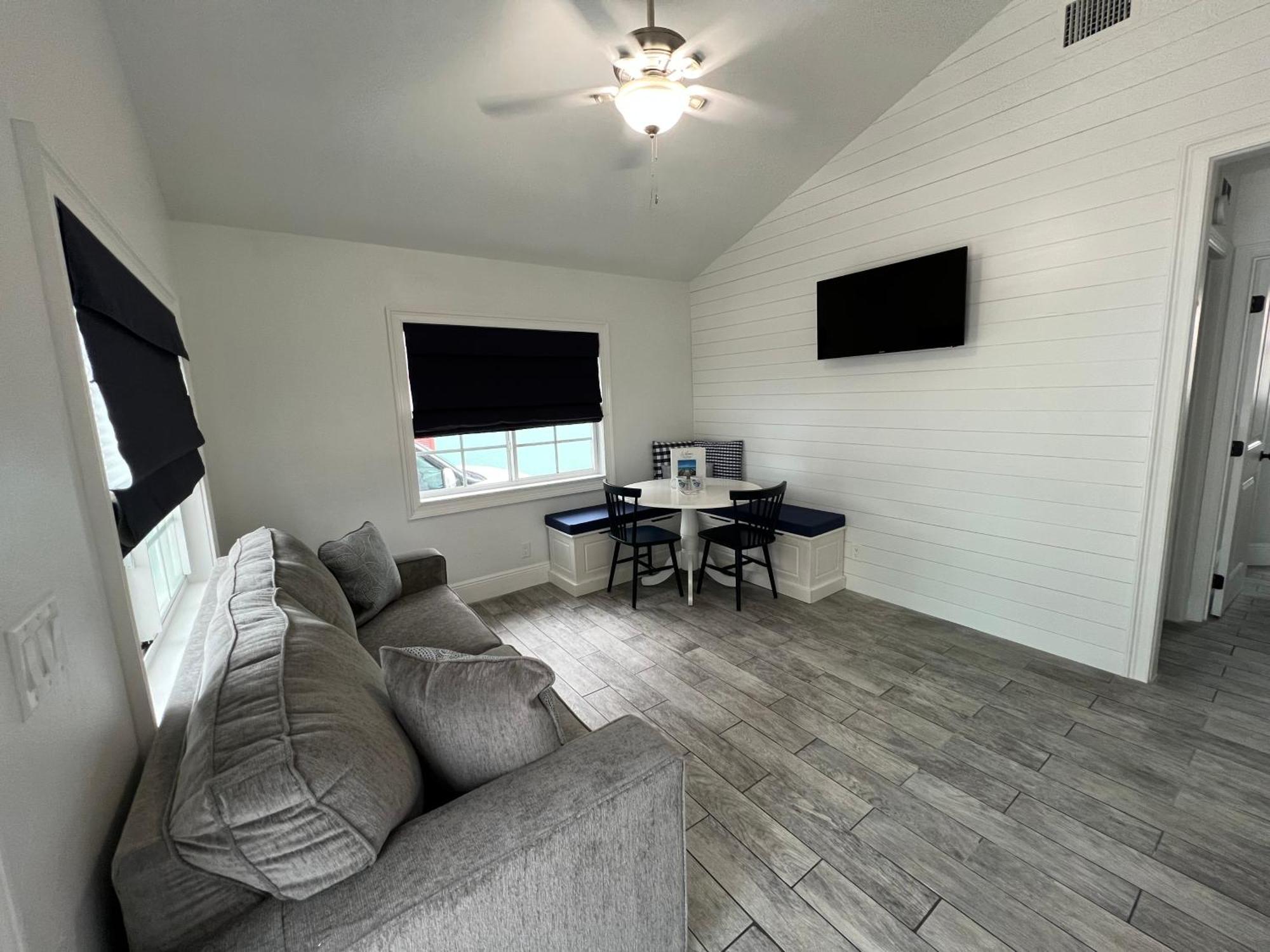 Hotel Blue Waters Treasure Island Extérieur photo